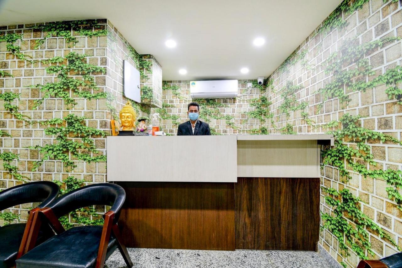 古瓦哈提 Oyo 73981帝国旅馆酒店 外观 照片